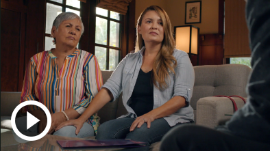 pain management video mother and daughter sitting on couch